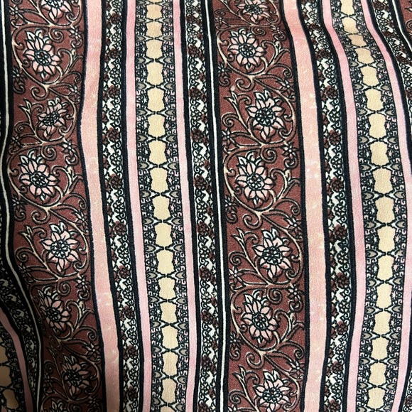 Pink, purple and navy blue floral wrap top - Picture 3 of 4